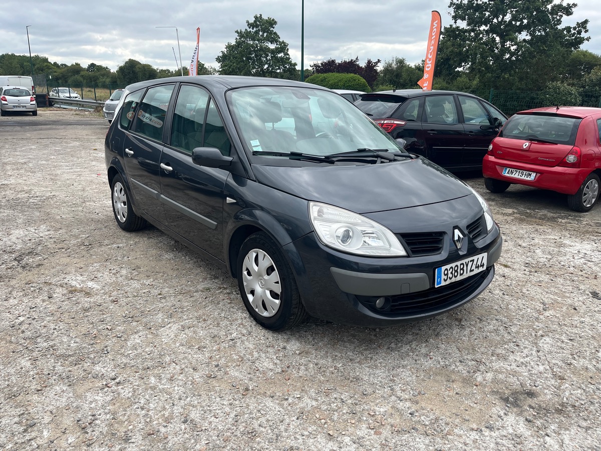 RENAULT Grand Scenic 1.5 dci 7 PLACES 