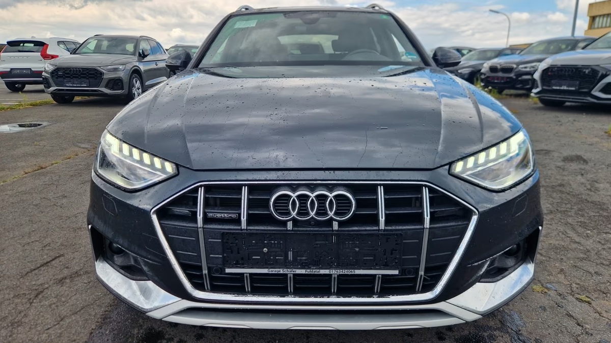 Audi A4 Allroad 40 TDI 204ch Avus quattro S tronic 7/Gris Manhattan/Cuir/Attelage/Caméra360