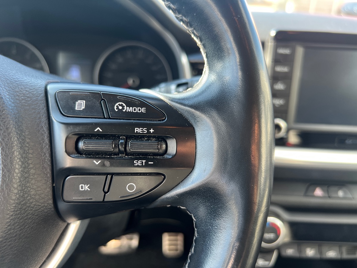 Kia Stonic Premium T-GDI 120cv DCT7, SUIVI COMPLET KIA, SIEGES CHAUFFANTS, CARPLAY