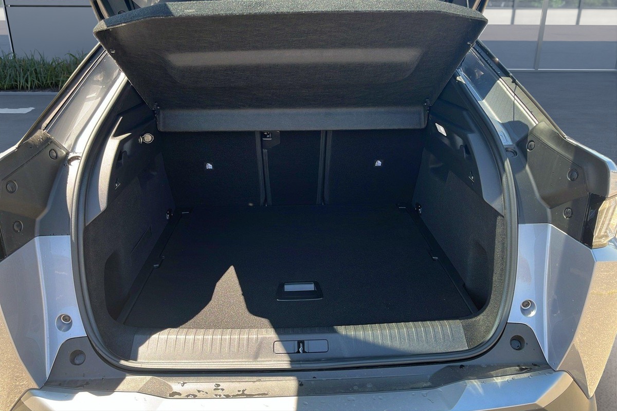 Peugeot 3008 Hybrid 145 e-DCS6 Allure