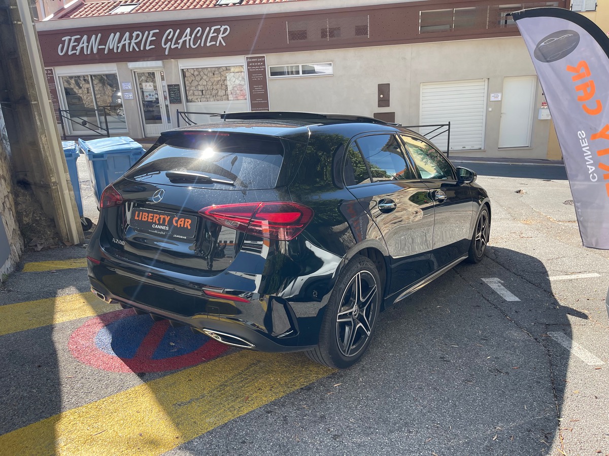 Mercedes Benz Classe A 200 Phase 2 / AMG Line / Toit Ouvrant / Pack Ambiance / Jantes AMG