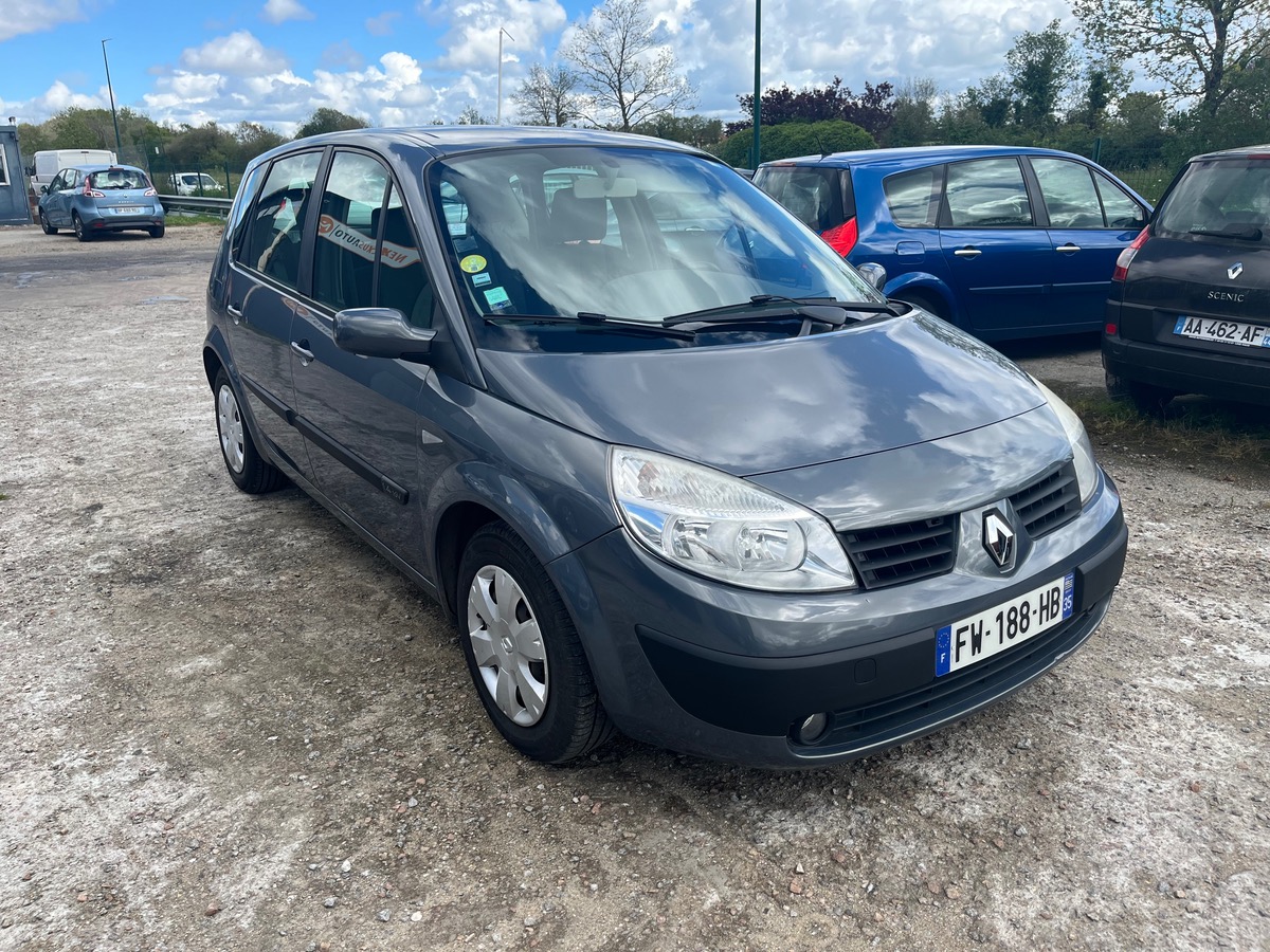 RENAULT Megane 1.4 16v 119975km