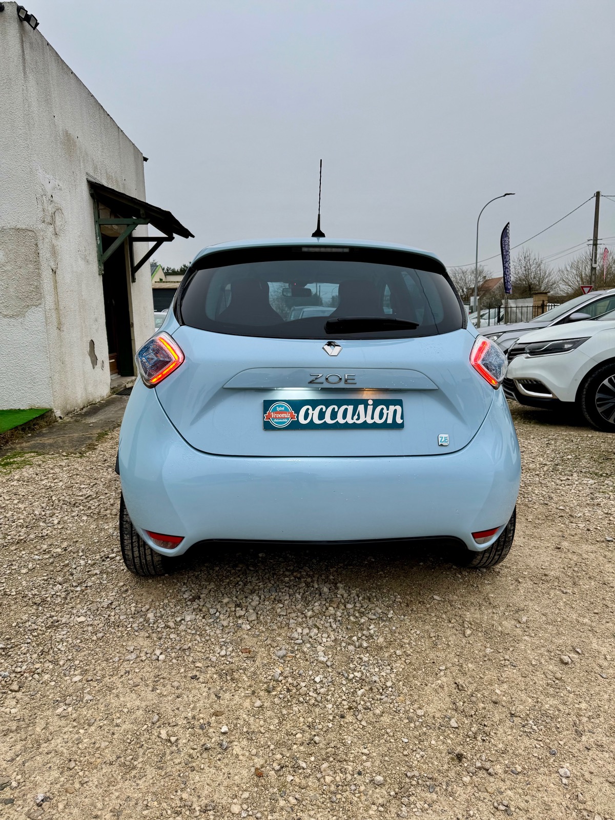 RENAULT Zoe LIFE 90 CHX ACHAT INTÉGRALE BATTERIE INCLUSE /  AUTONOMIE 135 KMS 