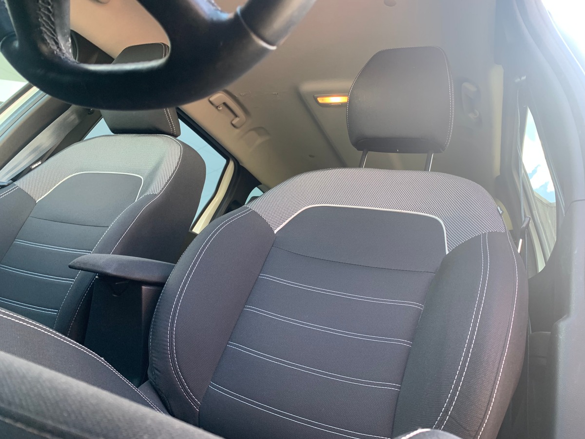 Dacia Jogger 140 | EXPRESSION | Hybride | Radar | Attelage | Bluetooth | Climatisation | Régulateur