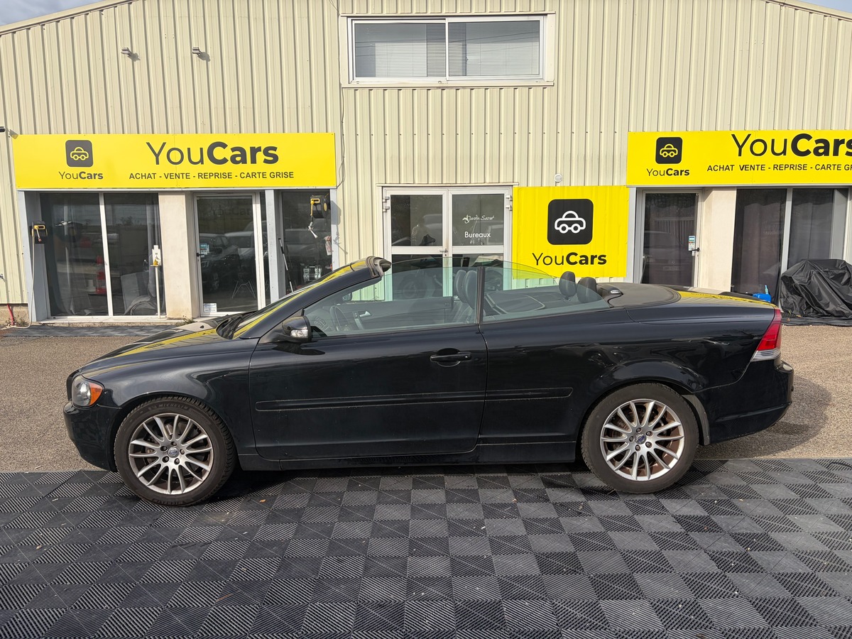 Volvo C70 CC D5 2.4 TDi 180 cv Boîte auto SIÈGE ÉLECTRIQUE A MÉMOIRE - RADAR DE RECUL - FILET
