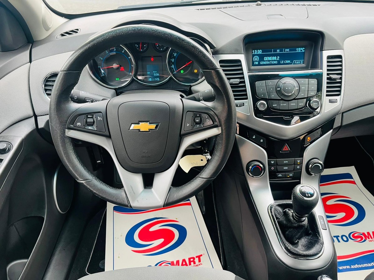 Chevrolet Cruze LT - 1.8 16V 140cv BV5 -  Crit' 1 / 3ème Main - Reprise Possible - 4xCB