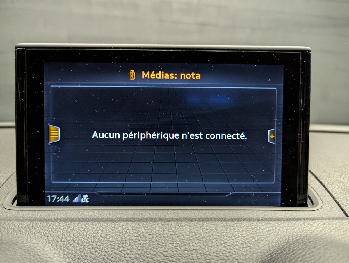 Audi A3 1.4 TFSI 150 S tronic 7 Design Luxe LIMOUSINE SEDAN