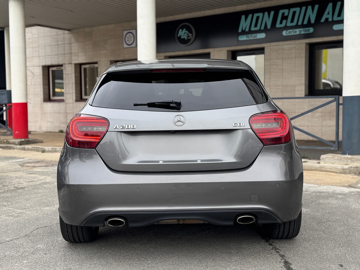 Mercedes-Benz Classe A Intuition (W176) 200 CDi 1.8 CDI BlueEFFICIENCY 136 cv