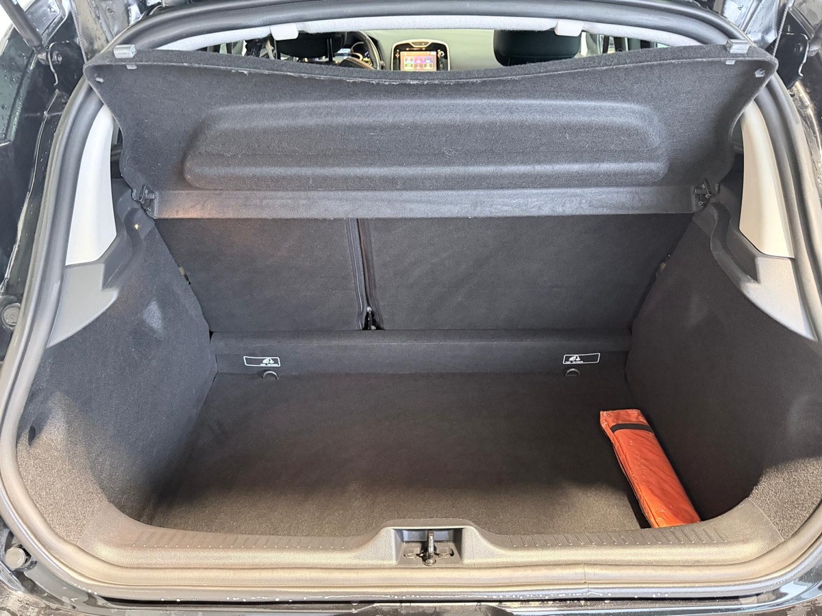 RENAULT Clio IV 0.9  tce 90cv  Community   Première main