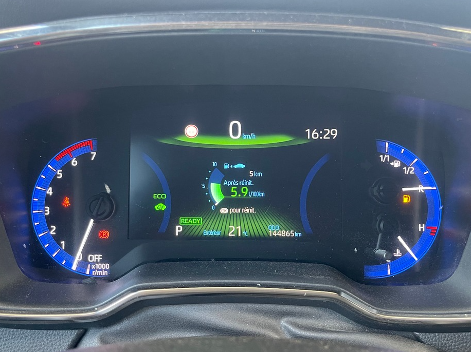 Toyota Corolla Touring Spt 1.8 122h CVT Dynamic - Boîte auto