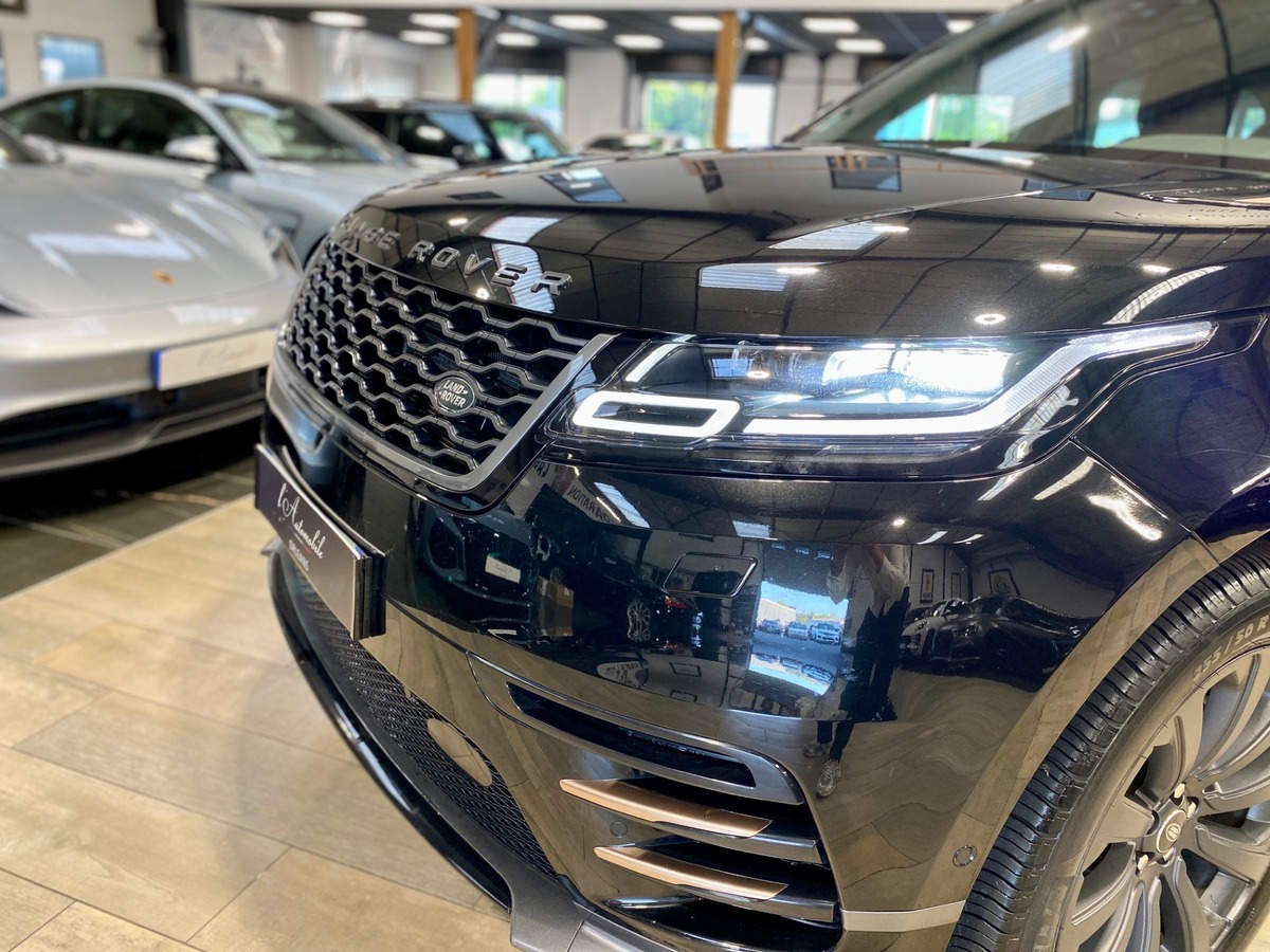 Land-Rover Range Rover Velar 240D R DYNAMIC SE g