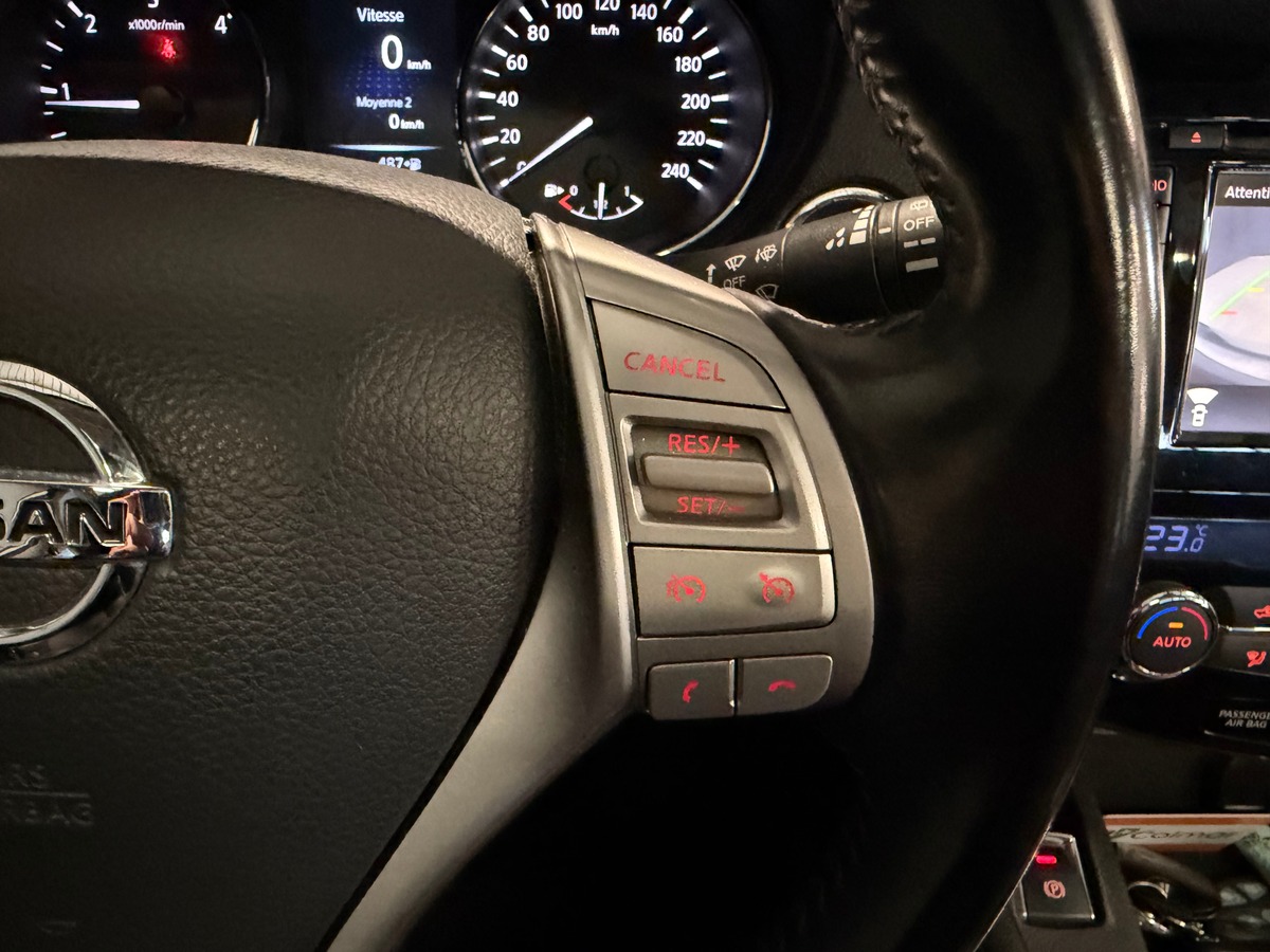 Nissan Qashqai Tekna 1.6 dci 130cv Moteur à chaîne / Caméra 360° / Sièges Av Chauffant
