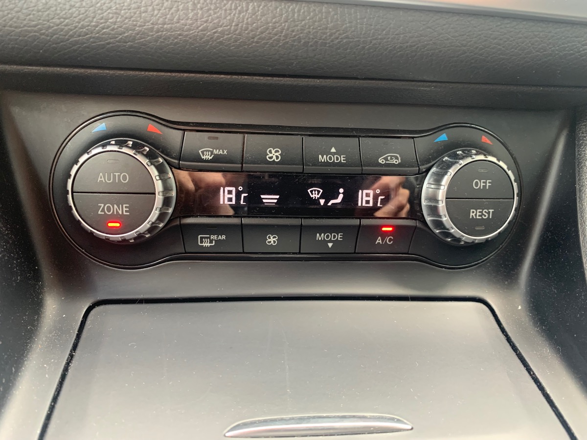 Mercedes-Benz CLA 177 ch | Sensation | Aide Parking | GPS | Régulateur vitesse | Phares bi-xénon