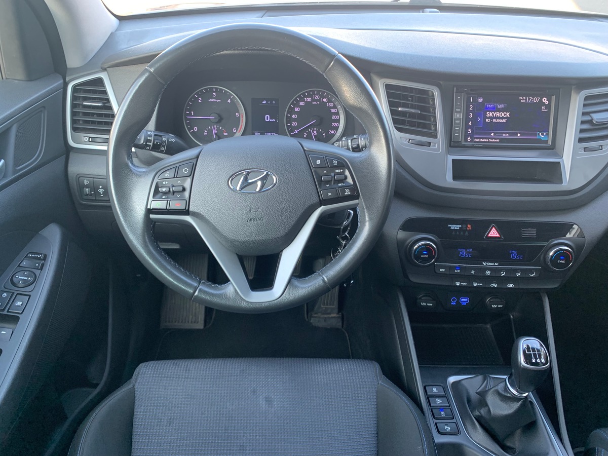 Hyundai Tucson 115 | Intuitive | 1.7 CRDI | 2WD | Régulateur vitesse | GPS | Attelage | Caméra recul