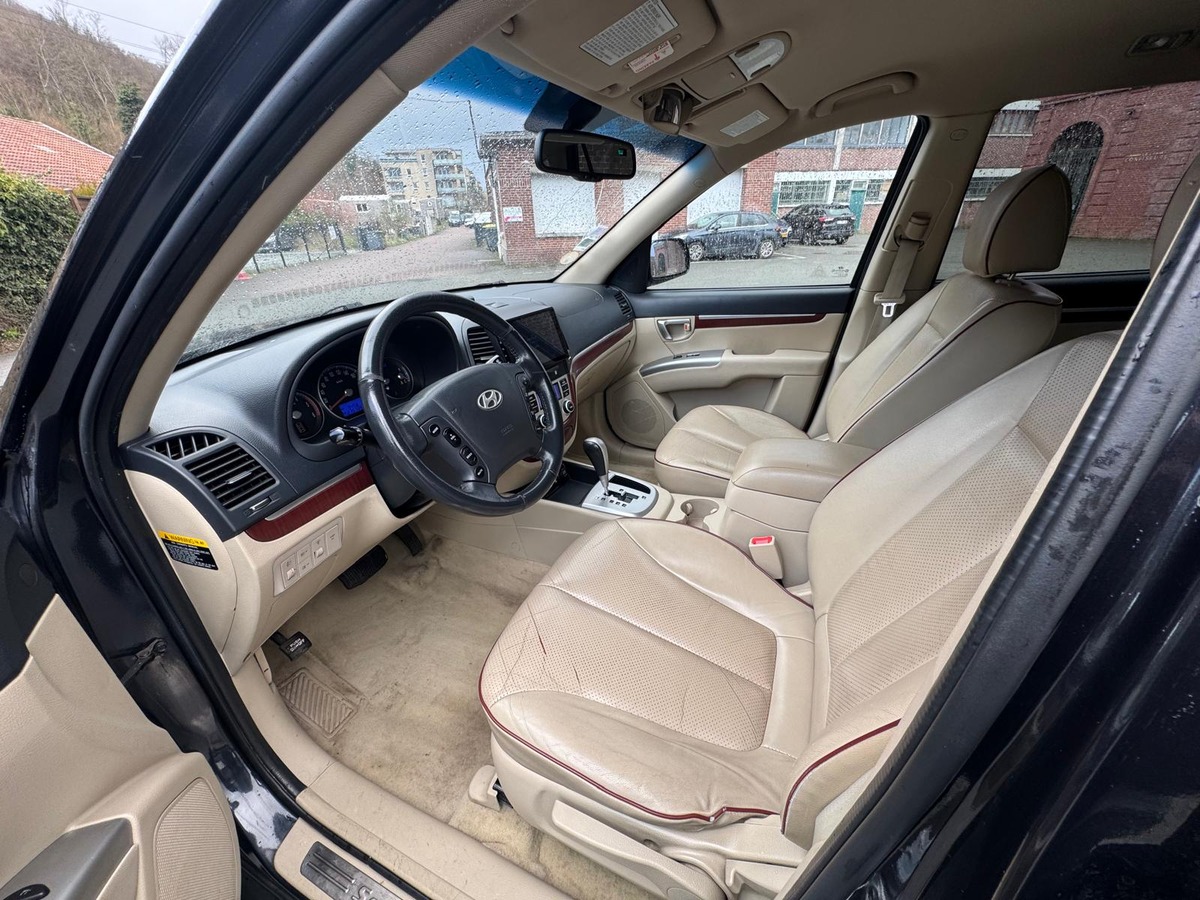 Hyundai Santa Fe 2.2 CRDi 150-Boite Auto-Attelage-Pack Confort-Garantie