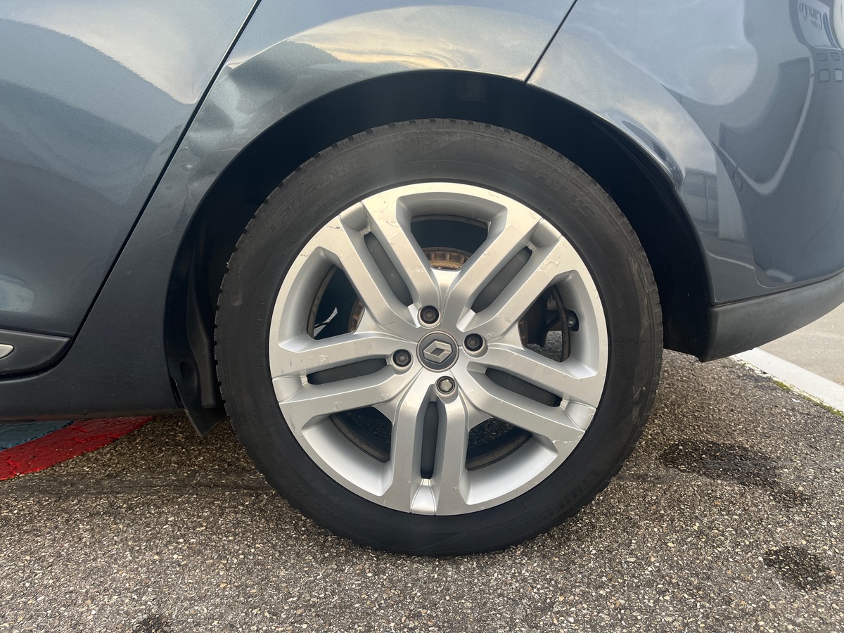 RENAULT Clio Estate 1.5 DCI 90ch Business, Courroie de distribution OK, Attelage, GPS, radars AR