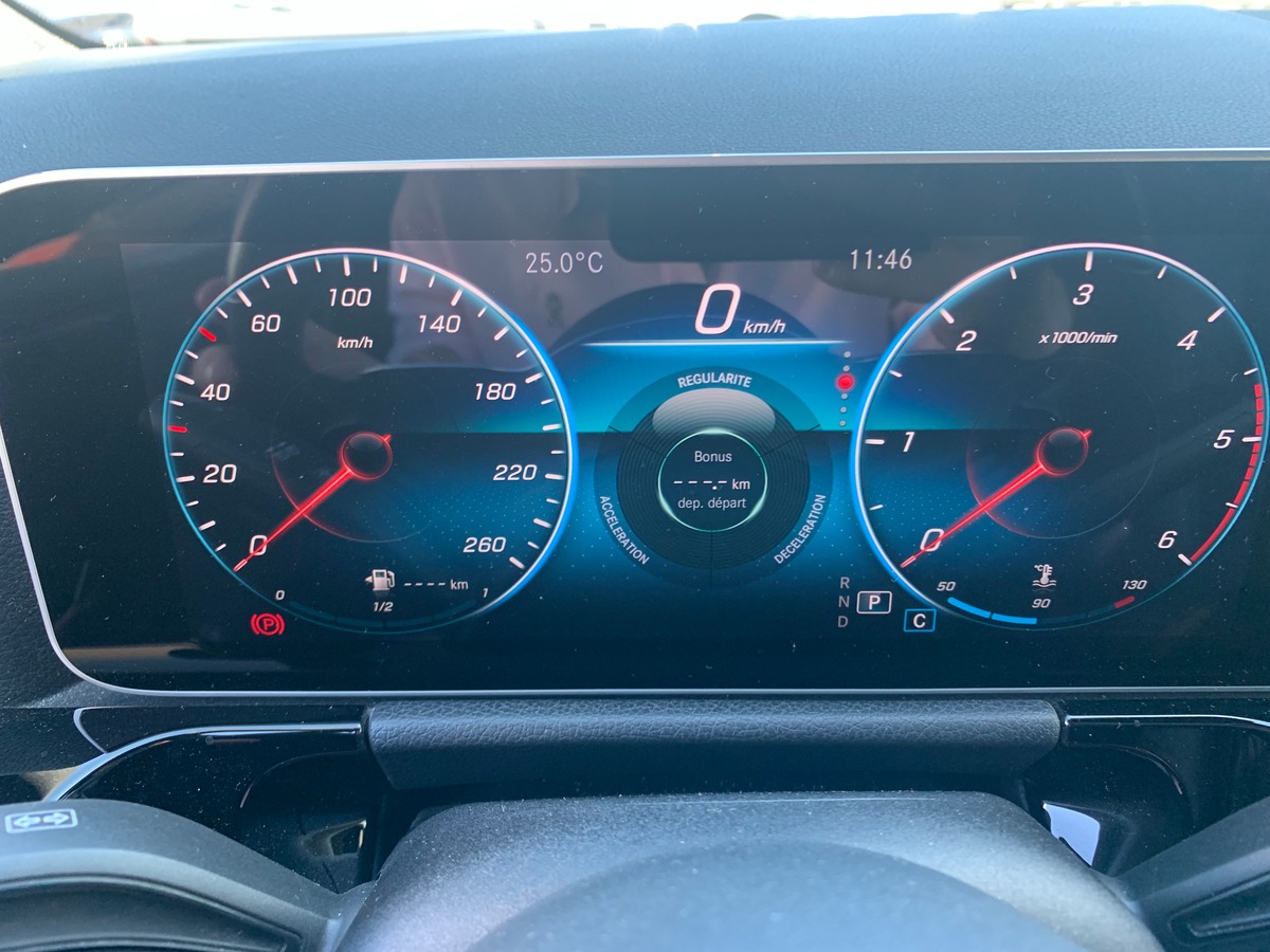 Mercedes-Benz Classe B 150 chevaux | Progressive Line | Siéges chauffants | Caméra recul | Attelage