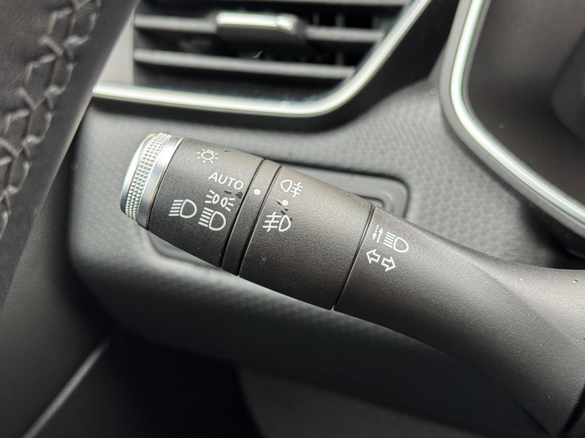 RENAULT Clio V TCE 90 INTENS BVM