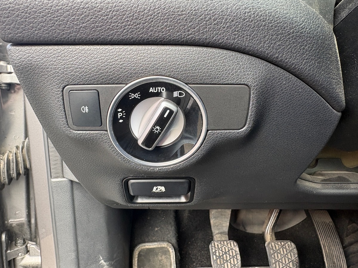 Mercedes Benz GLA 200 SENSATION 156CH