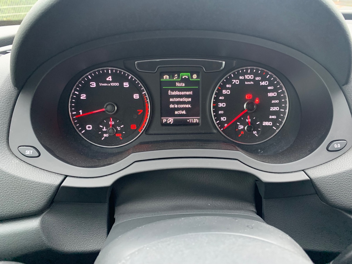 Audi Q3 180 ch | QUATTRO | Caméra recul | GPS | Palettes changement vitesses|  Régulateur de vitesse