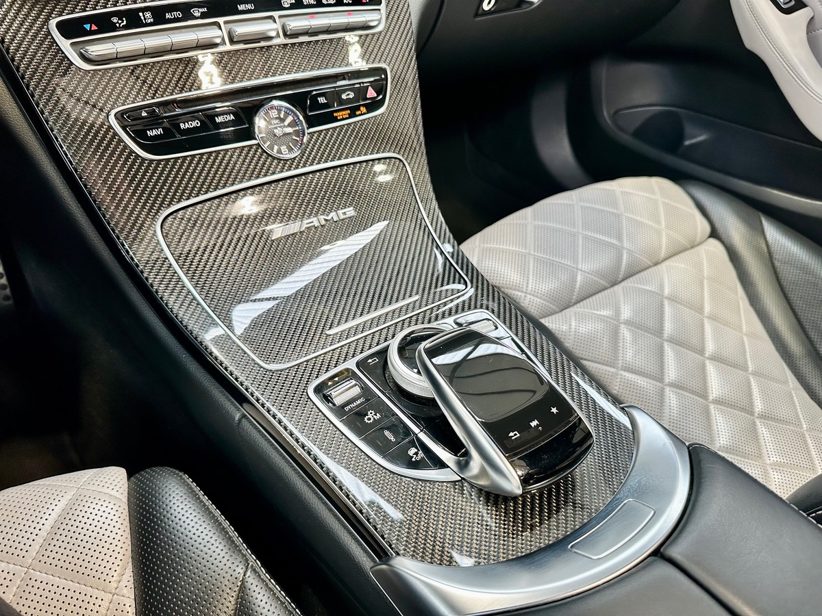 Mercedes Benz Classe C IV 63 AMG 4.0 476 BVA7 Options+++ d