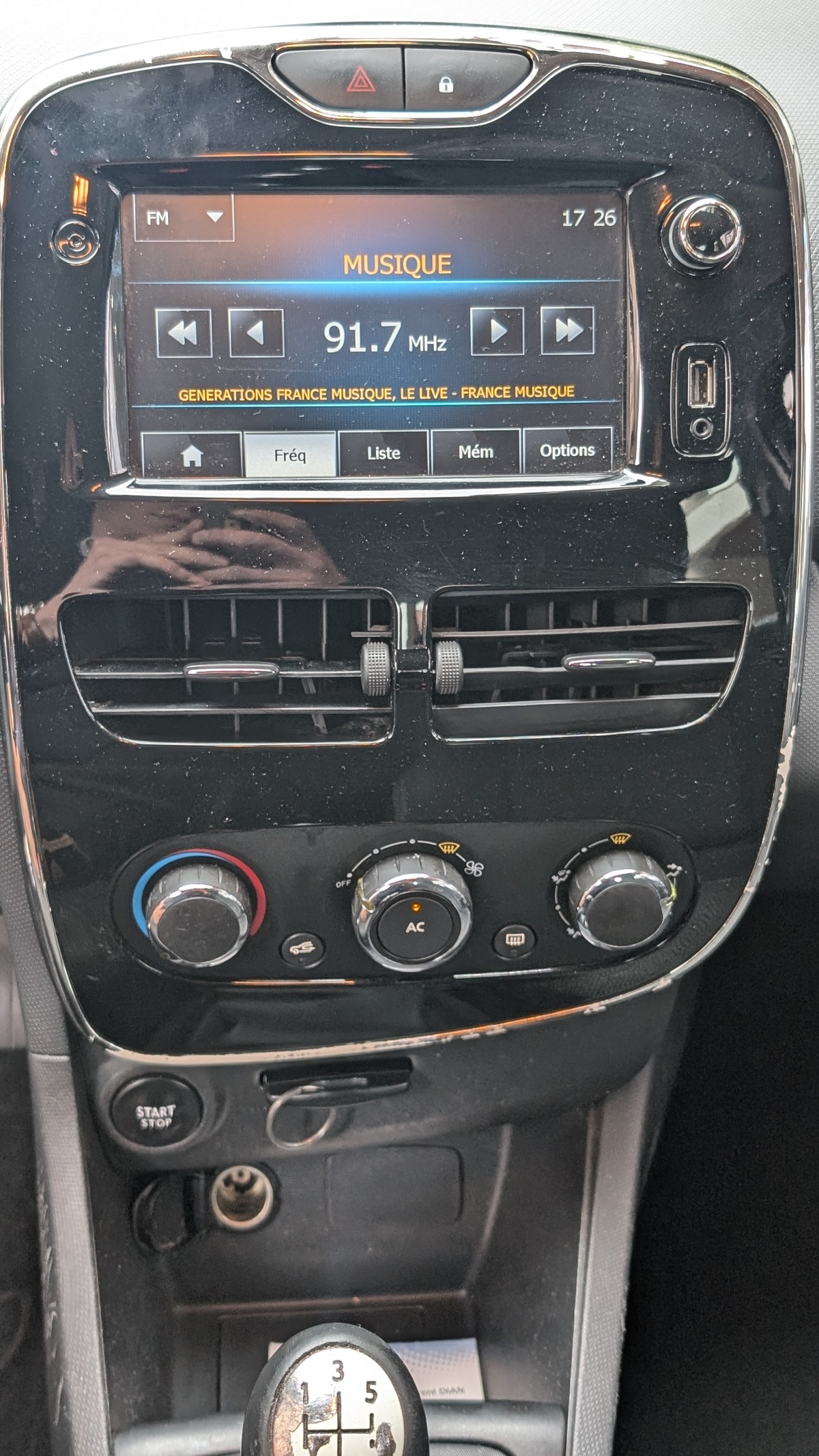 RENAULT Clio IV 1.5 DCI 90 ENERGY BUSINESS
