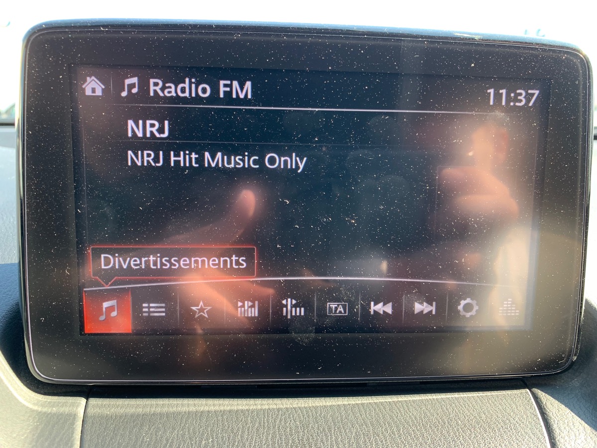 Mazda CX-3 2.0 SKYACTIV-G | 121 ch | Dynamique | Boîte automatique | Radar de stationnement arriére