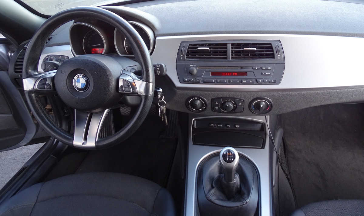 Bmw Z4 Roadster I (E85) 2.5i 177 Ch BVM6 HARD TOP