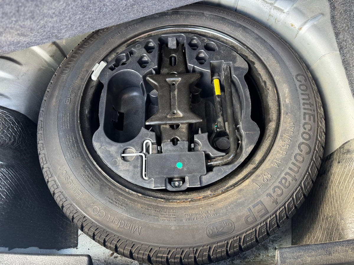 RENAULT Clio II Phase 2 1.2 Campus - 5 portes - Distribution neuve - Garantie