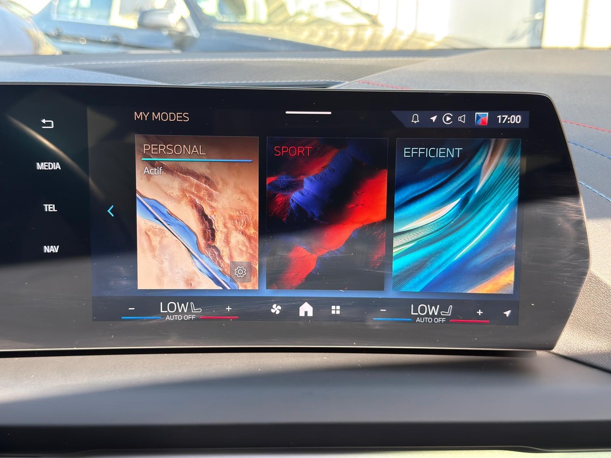 Bmw Série 1 120 iA Msport / Toit panoramique / Attelage / CarPlay / Caméra de recul