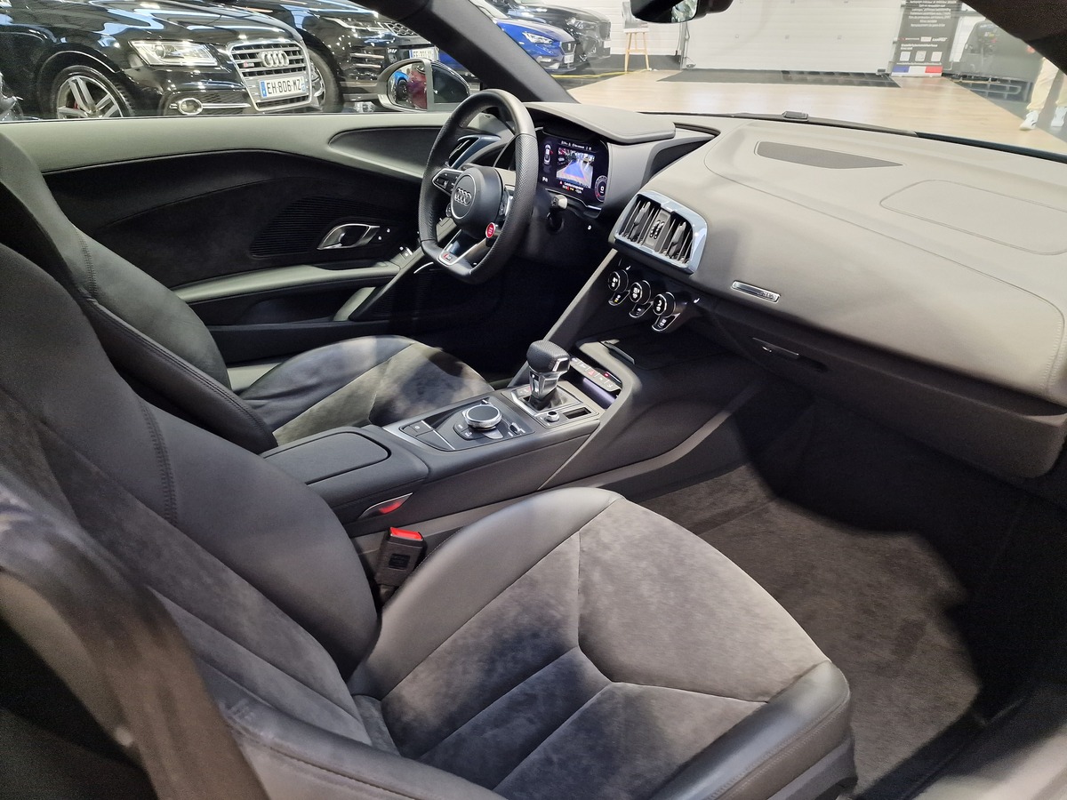 Audi R8 5.2 V10 FSI RWD LIGNE MILTEK 540CH