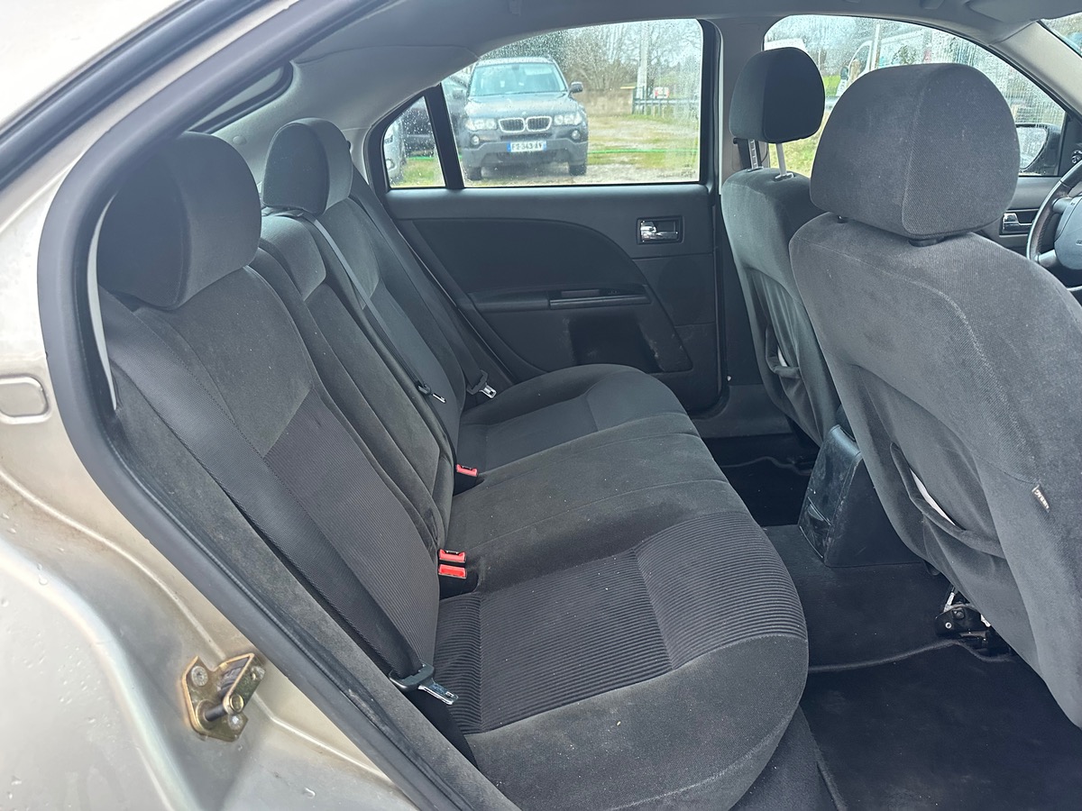 Ford Mondeo 2.0i 145cv 125150km d’origine 