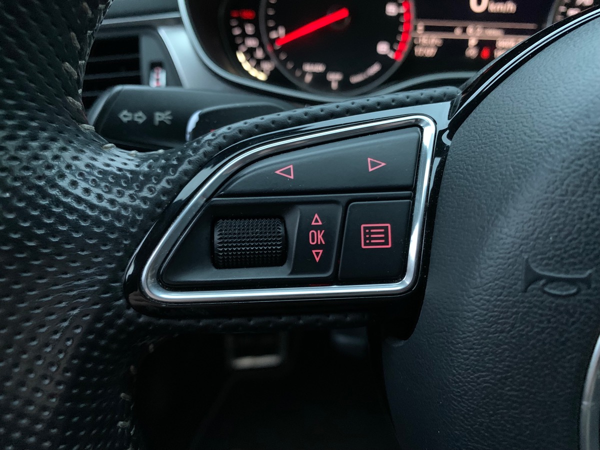 Audi A6 Avant 190 | S-line | Chauffage des sièges avant | Régulateur de vitesse | Coffre électrique