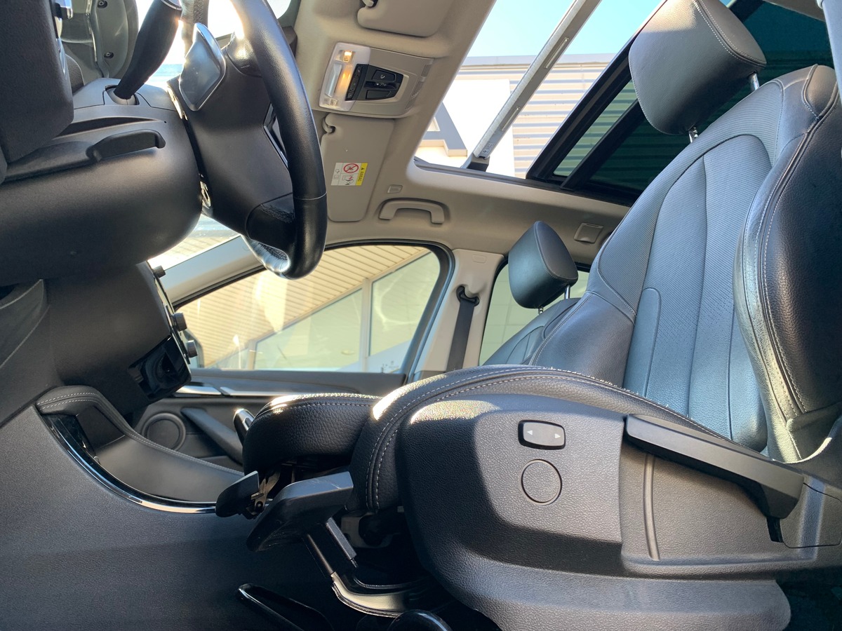 Bmw X1 231 ch | X-Line | xDrive | Caméra de recul | GPS | Attelage | Affichage tête haute | Cuir