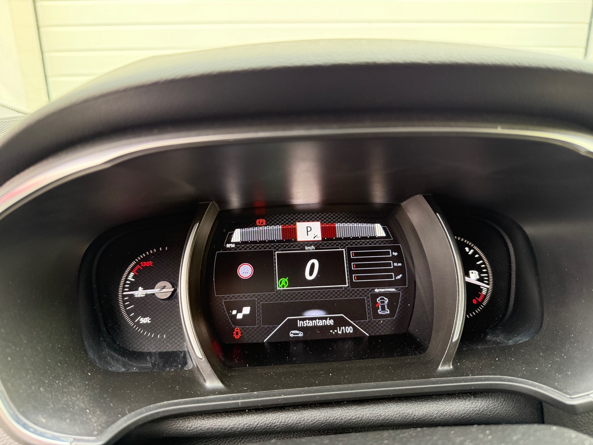 RENAULT Megane IV GT 1.6 TCE 205 EDC7