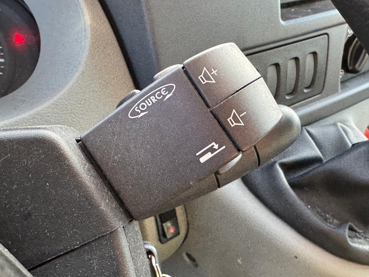 RENAULT Master 2.5 DCI 115 ch Frigorifique