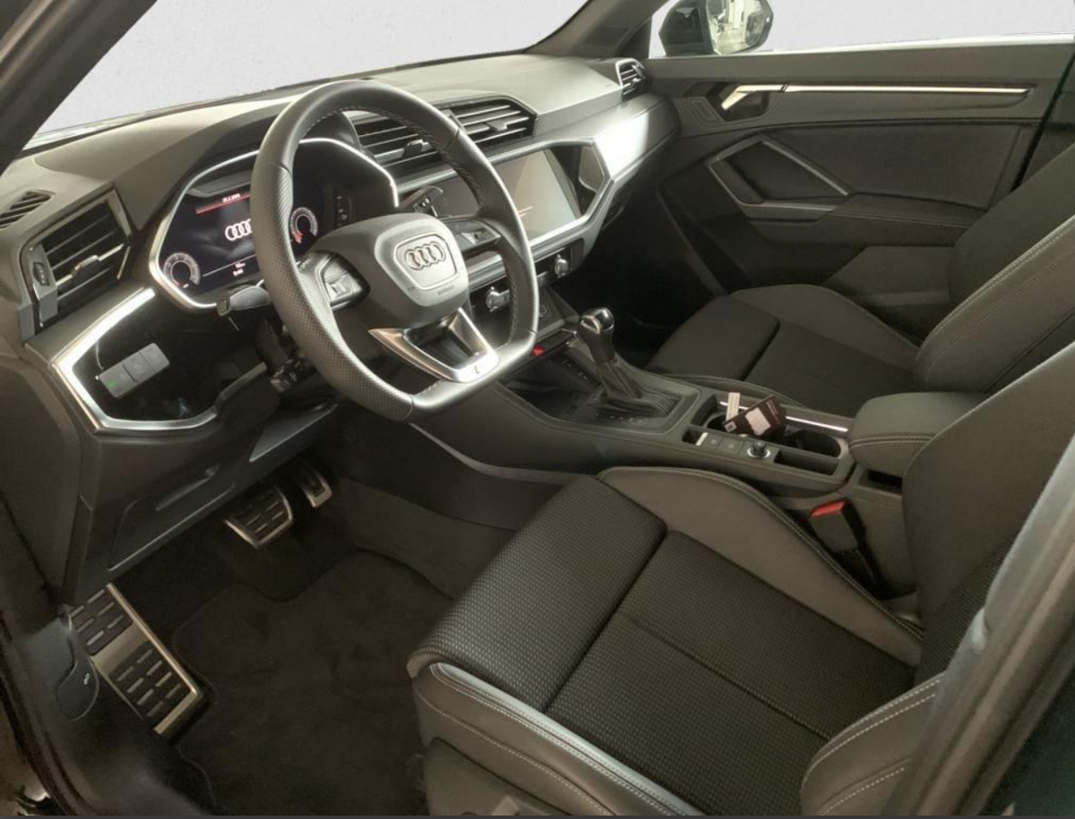 Audi Q3 35 TDI 150 CH S TRONIC 7 S LINE