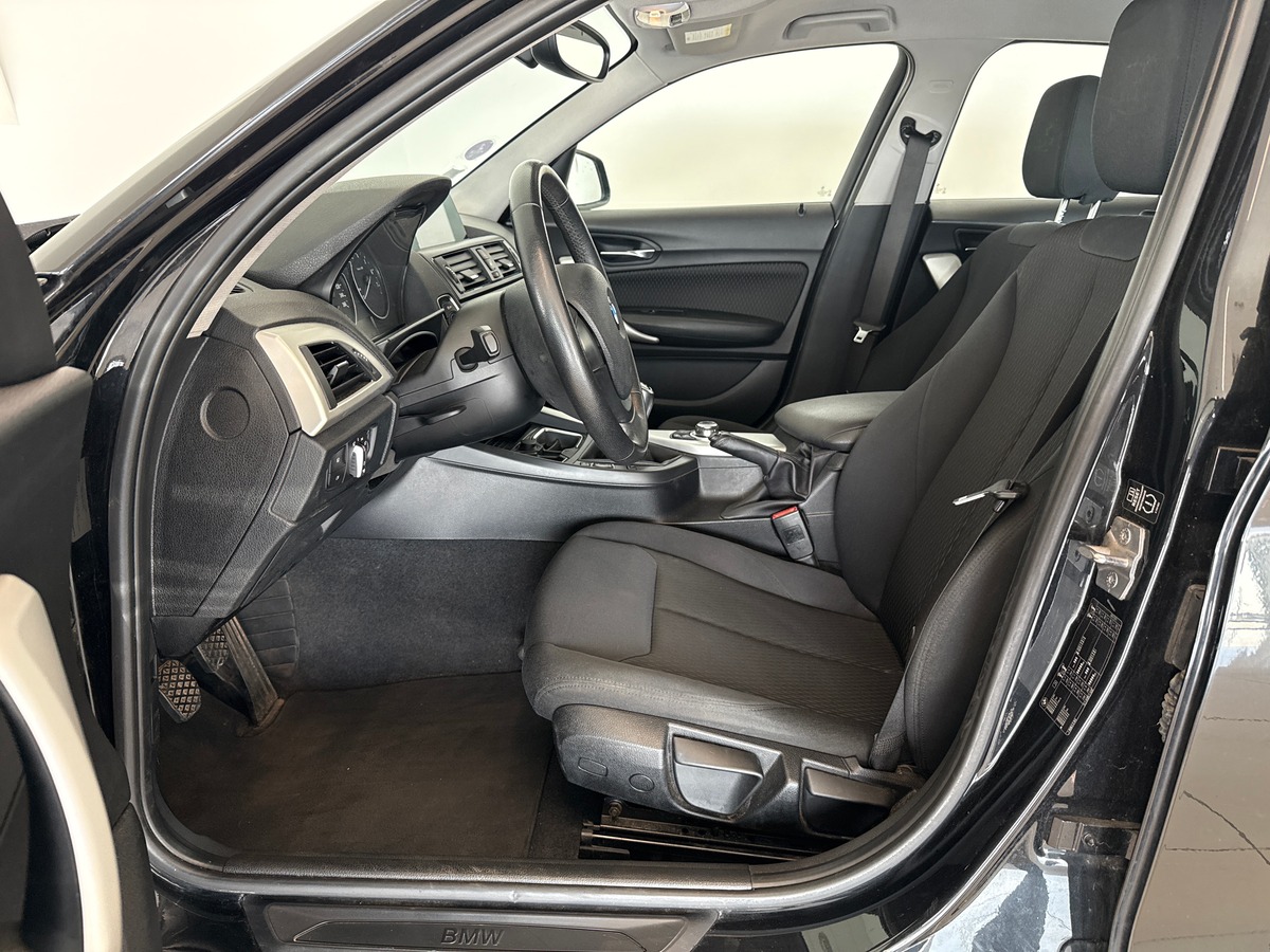 Bmw Série 1 SPORT 118i 1.6 i 16V 170 cv (F20) 5 portes