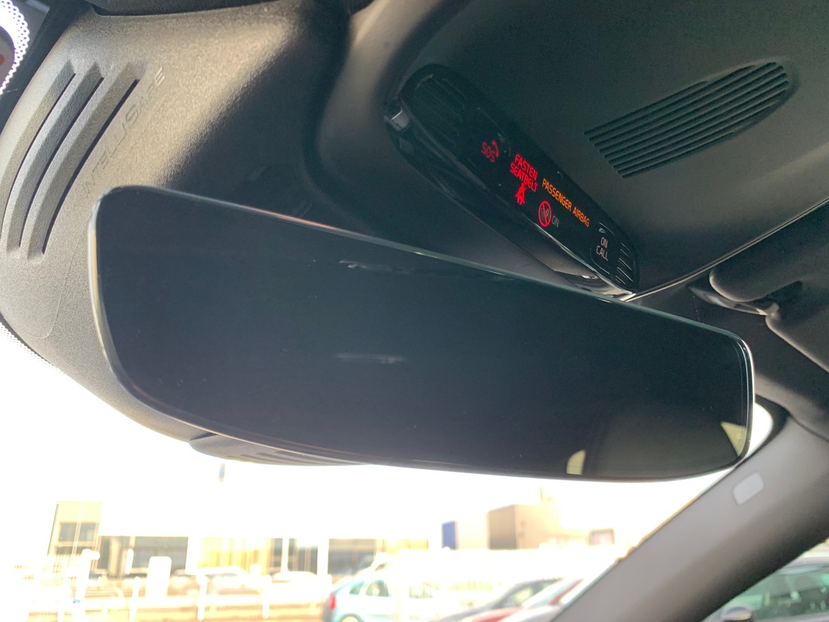 Volvo XC60 197 ch | R-design | Châssis Sport | Jantes Alu 21'' | Sièges Sport | Coffre électrique