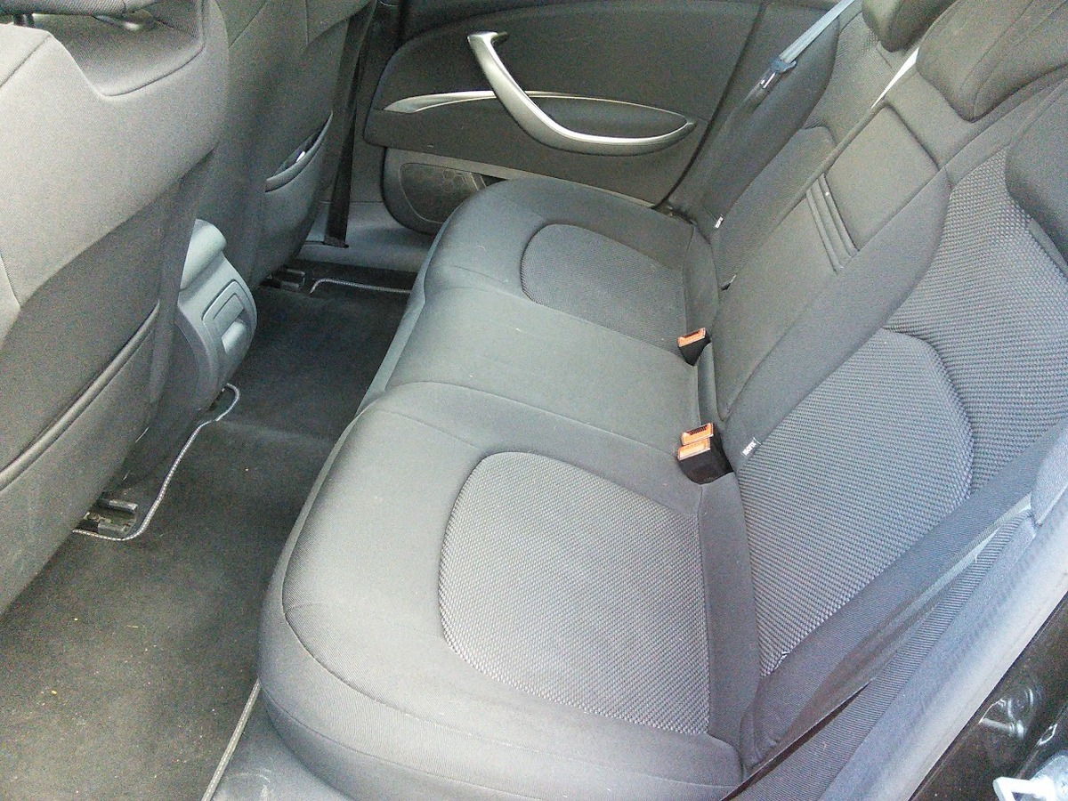 Citroën C5 Tourer 1.6 HDi 115  BUSINESS  - FACTURES ENTRETIEN