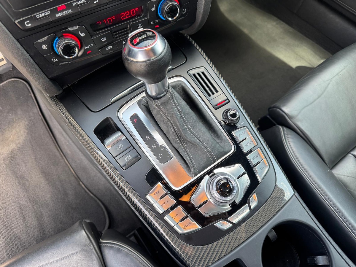 Audi RS5 4.2 V8 FSI 450cv Quattro - Carbone - Garantie