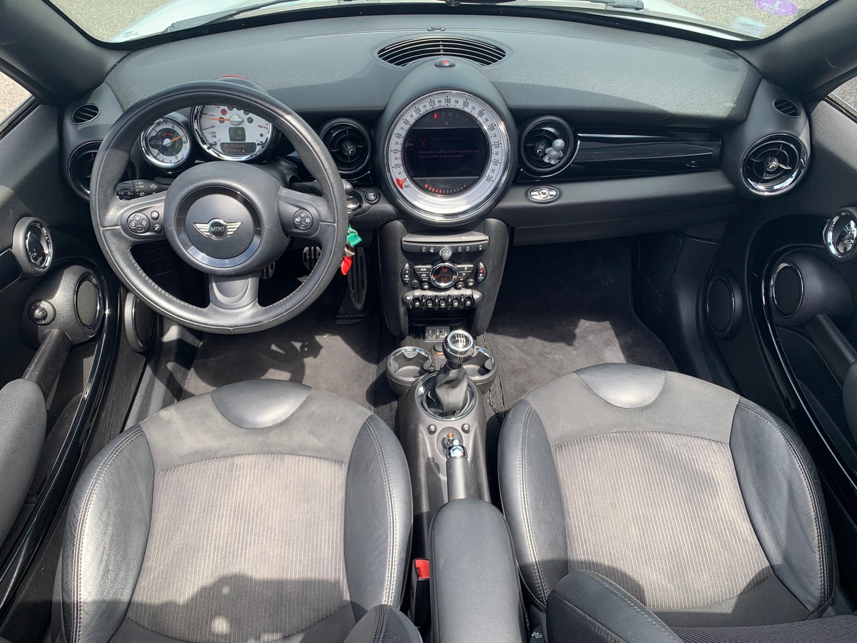 Mini Cabrio 184 ch | S | Mode Sport | Régulateur de vitesse | Bluetooth | GPS | Radar de recul