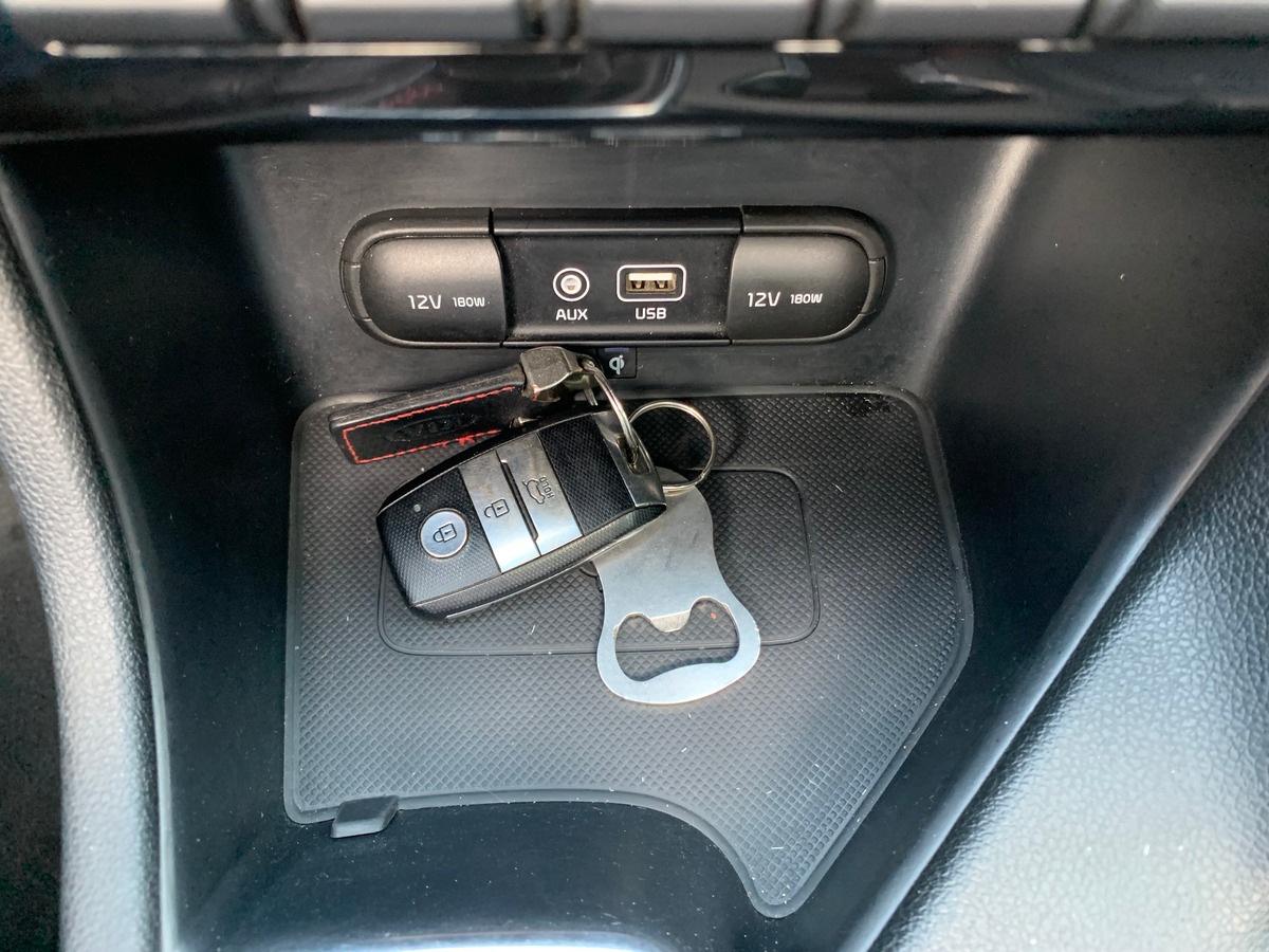 Kia Sportage 141 | GT LINE | Toit ouvrant panoramique | Caméra de recul | GPS | Régulateur vitesse
