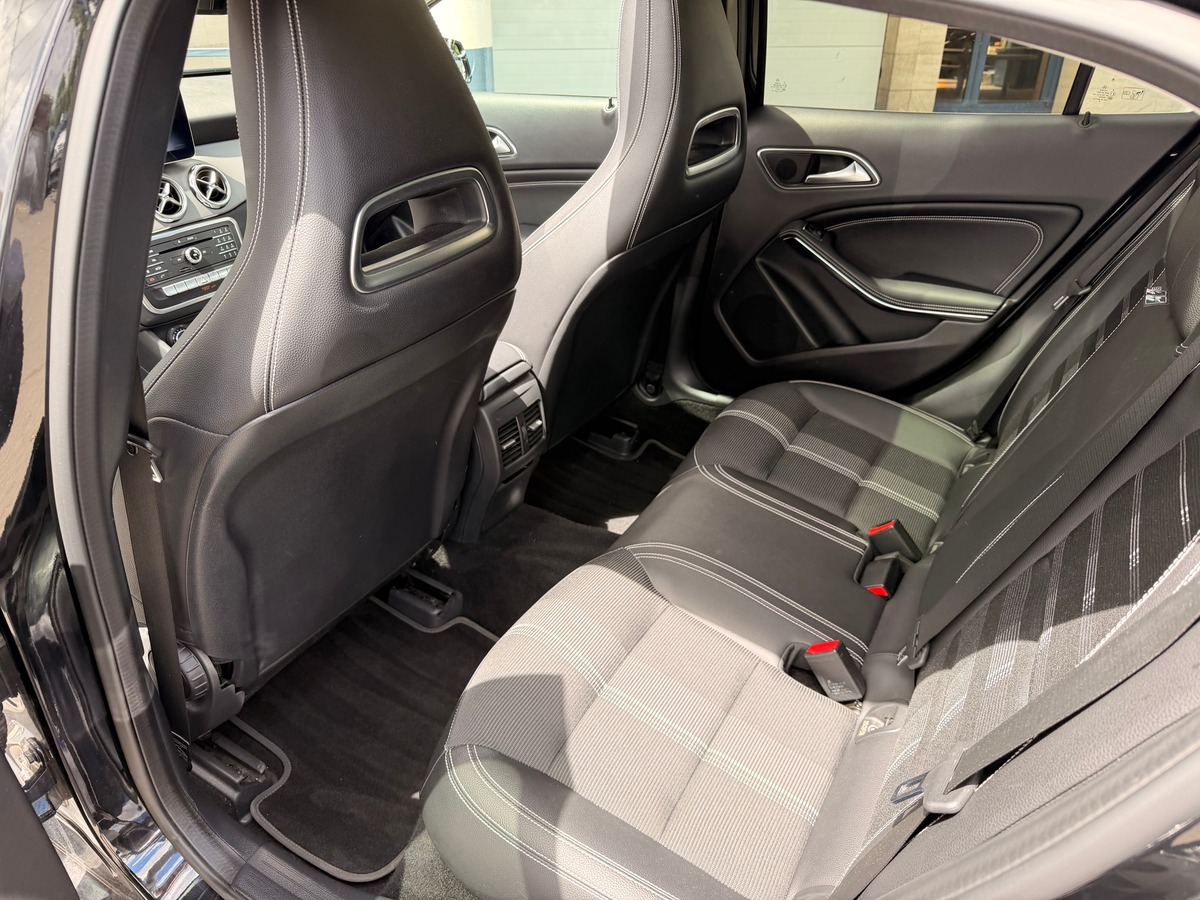 Mercedes-Benz GLA (X156) Phase 2 200 2.1 d 16V 7G-DCT 136 cv Boîte auto