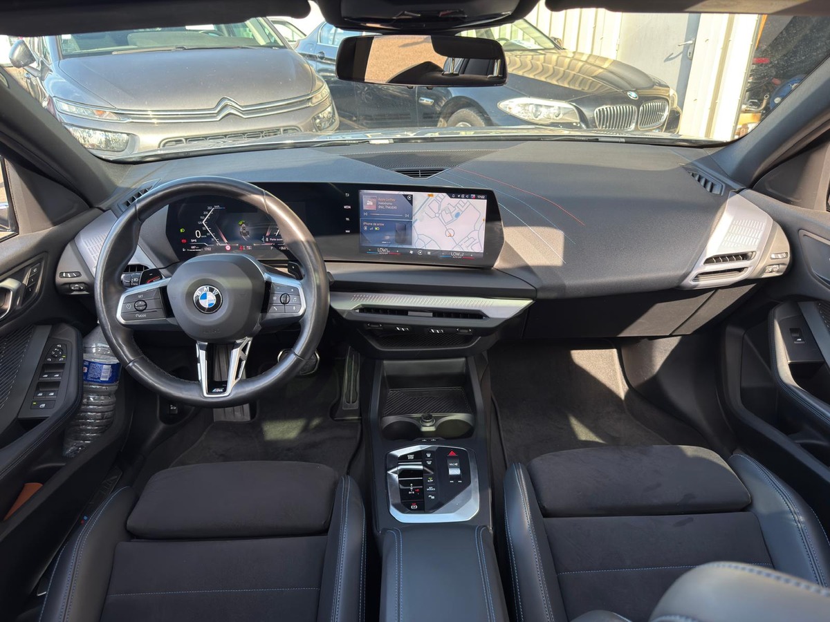 Bmw Série 1 120 iA Msport / Toit panoramique / Attelage / CarPlay / Caméra de recul