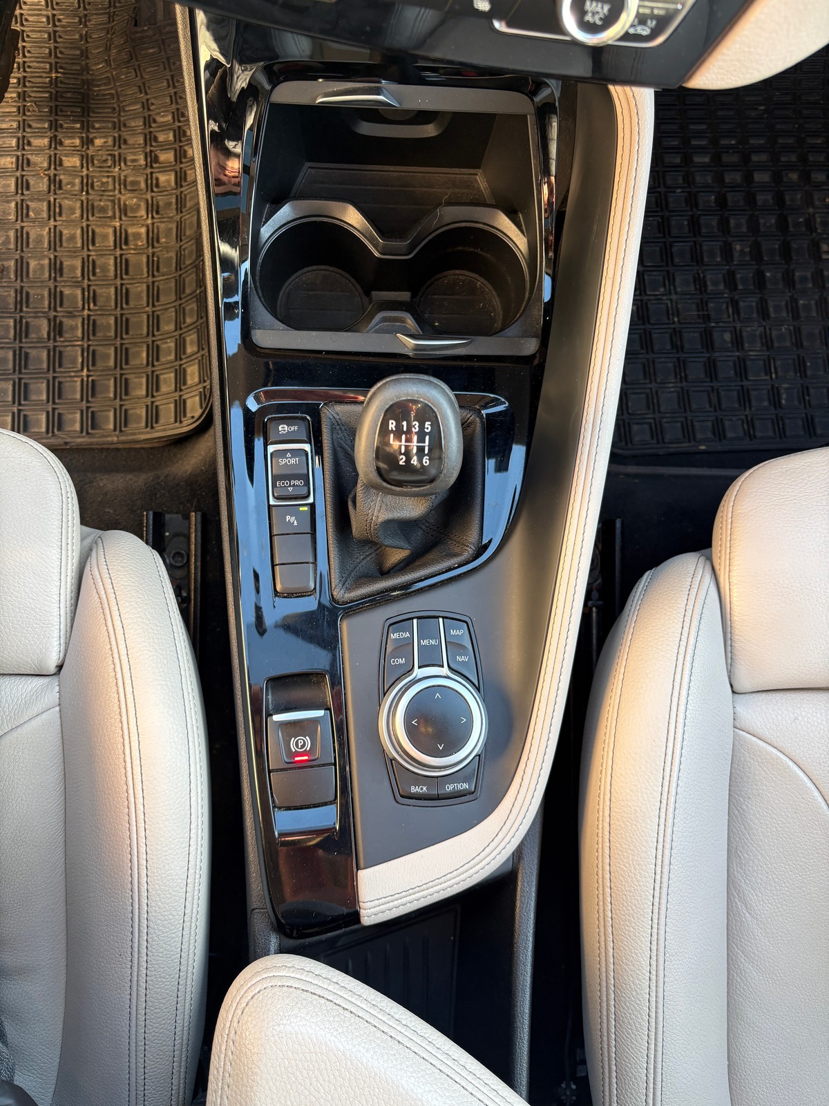 Bmw X1 sdrive 150CH - XLINE