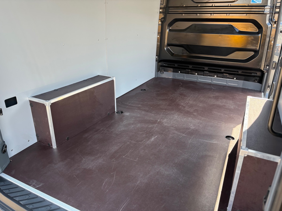 RENAULT Master L2H2 3T5 Blue dCi 150 EXTRA