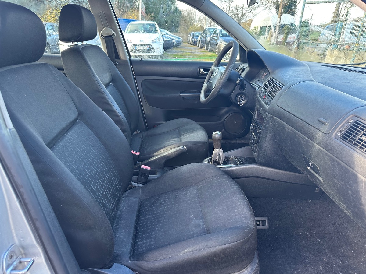 Volkswagen Golf 1.9 tdi 100cv dispos immédiatement ✅ 1990euros