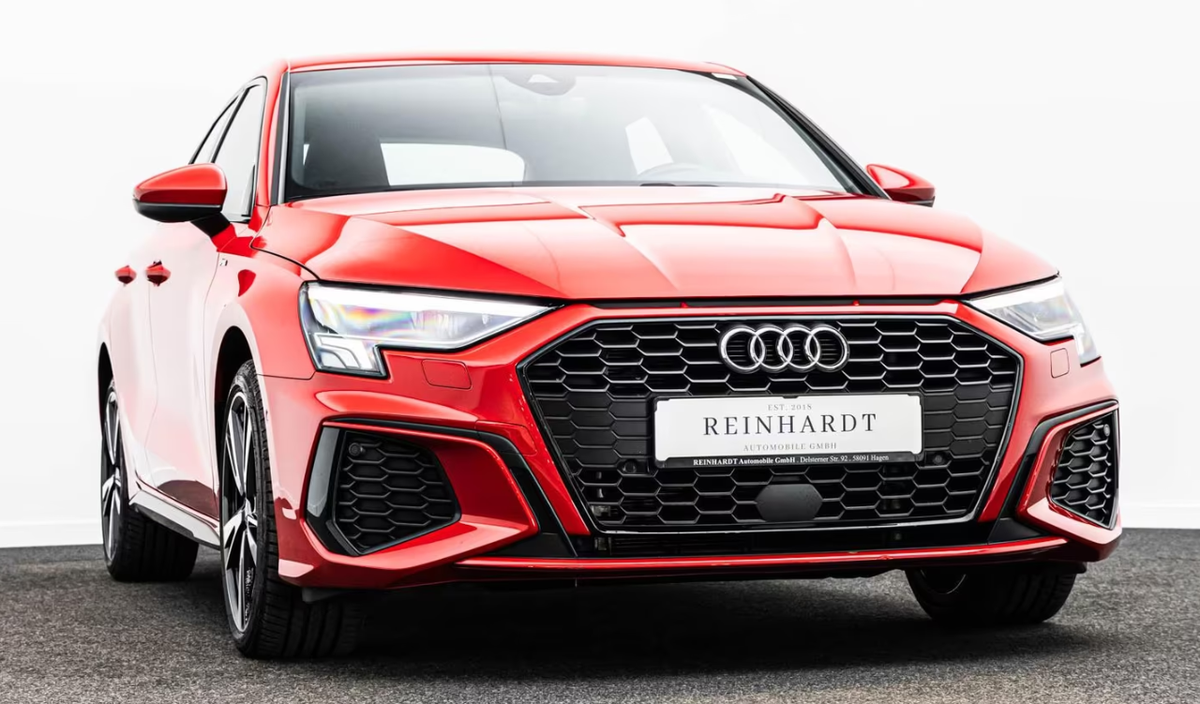 Audi A3 Sportback 40 TFSI e 204ch S line S tronic 6/Bang&Olufsen/Caméra