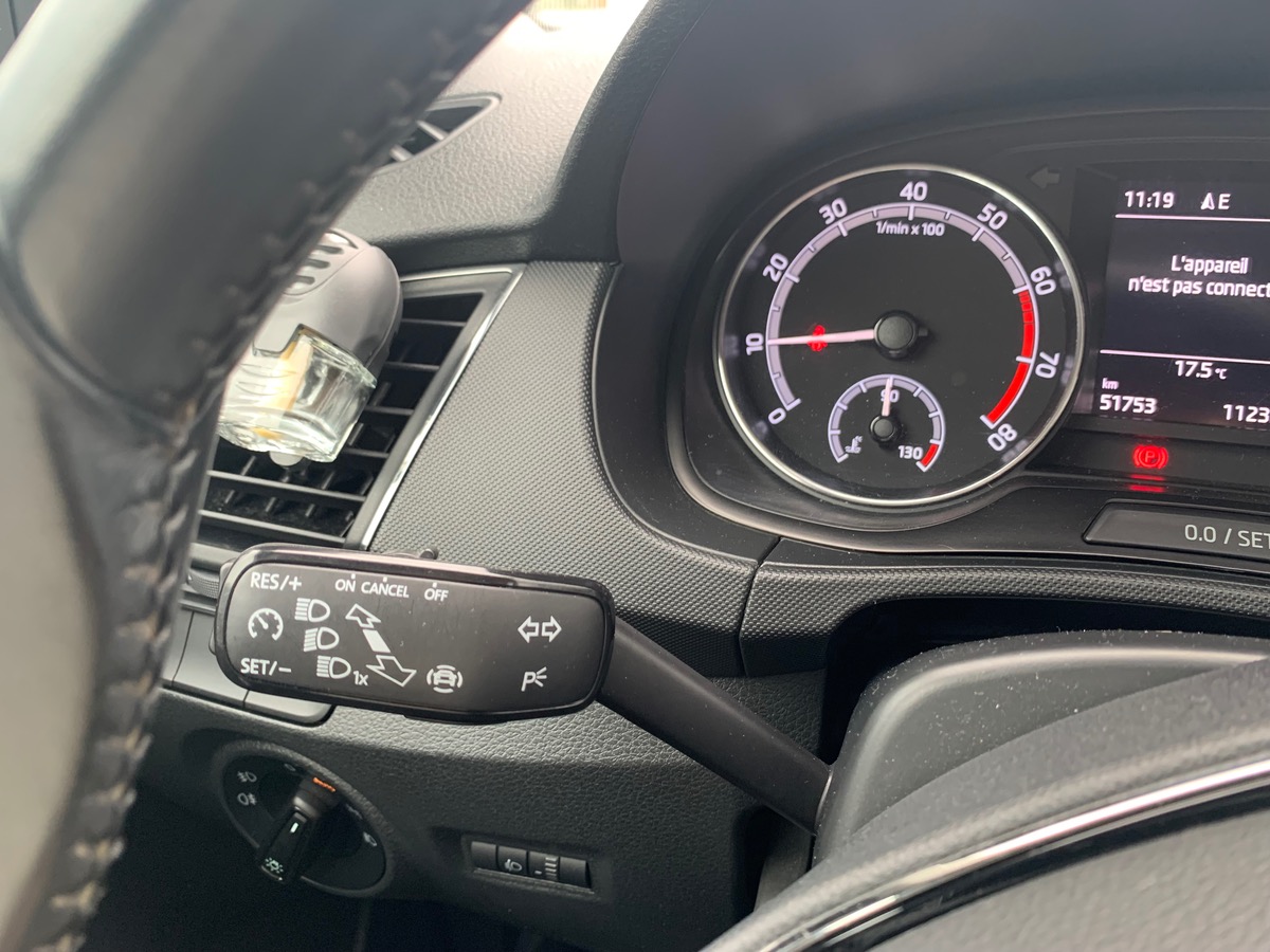 Skoda Fabia 60 ch | Business | GPS | Bluetooth | Radars de stationnement | Régulateur de vitesse